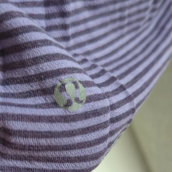 Size M Lululemon Purple Striped Long Sleeve Reversible Shirt - Picture 7 of 16
